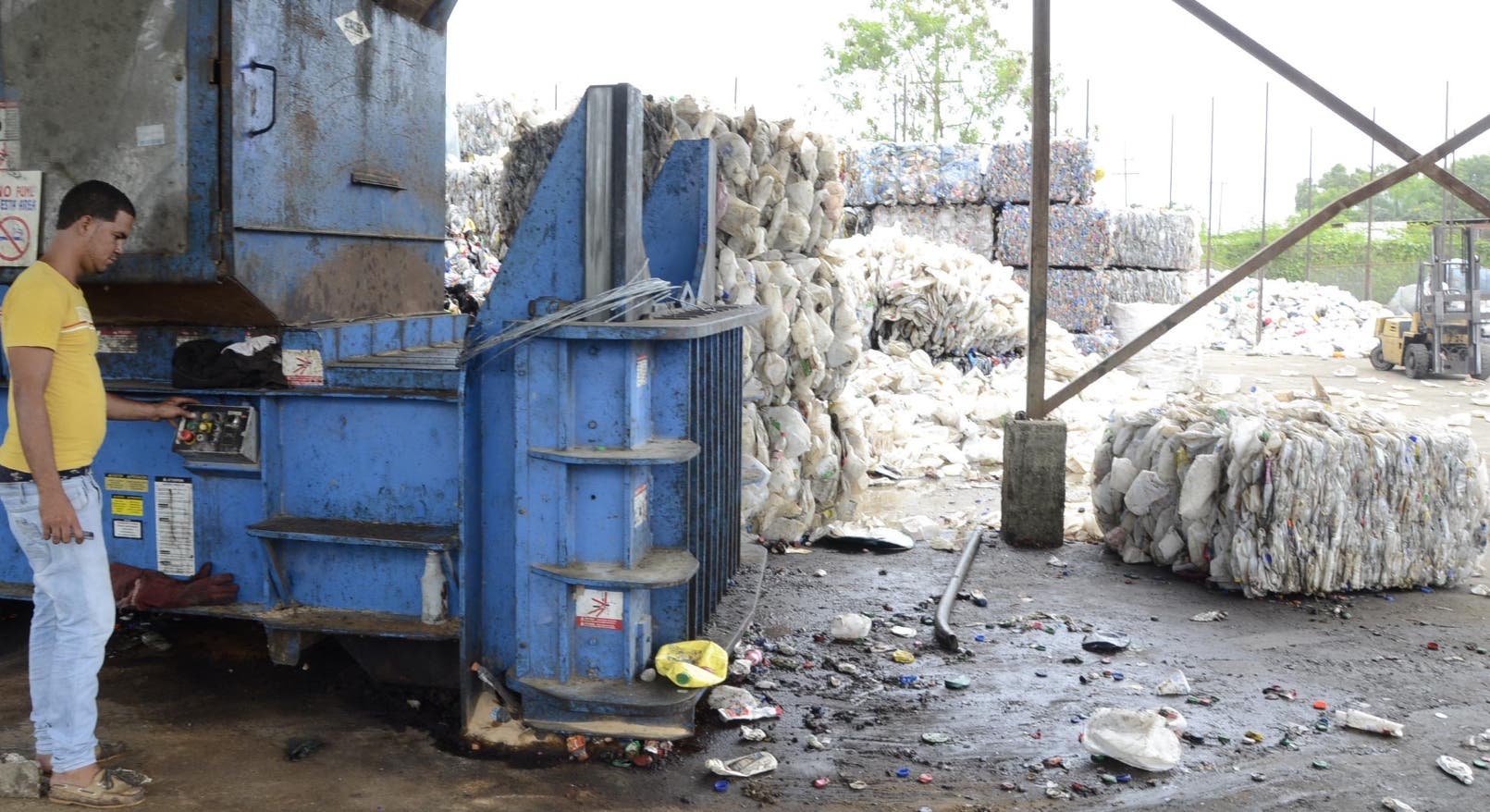 Mafias dificultan el reciclaje de residuos