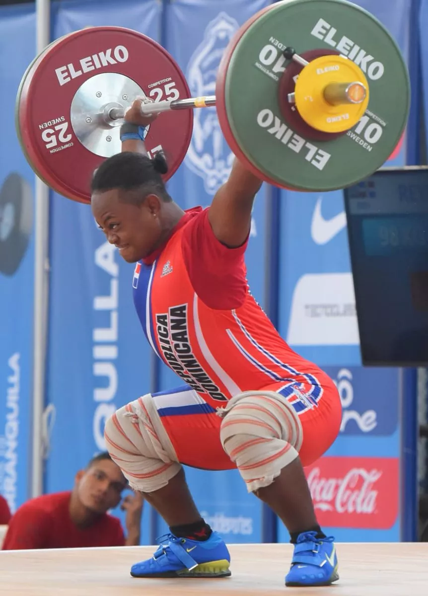 Yineisy Reyes se queda con el bronce en envión 98kg en Juegos Centroamericanos