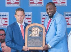 Un día para la historia: Exaltan a Vladimir Guerrero en el Salón de la Fama de Cooperstown