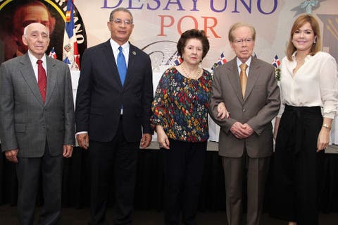 Instituto Duartiano reconoce a la Fundación Corripio