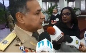 Ministro de Defensa afirma ascensos de militares serán publicados hoy