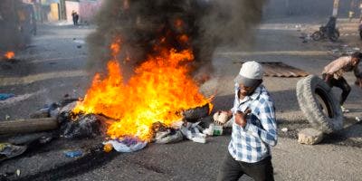 Anuncian huelga del transporte colectivo en Haití en demanda de bajada de los combustibles