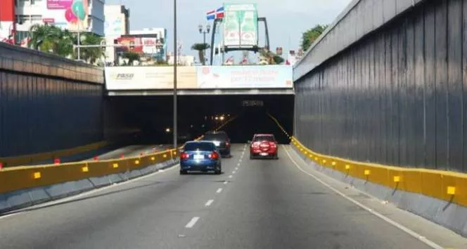 Obras Públicas cerrará túneles y elevados esta semana por mantenimiento