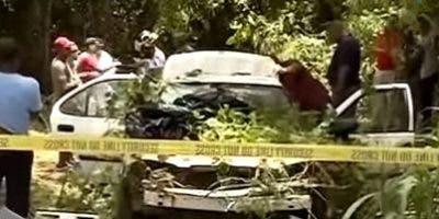 Hallan muerta a hermana del actor Waddys Jáquez en el interior de su vehículo