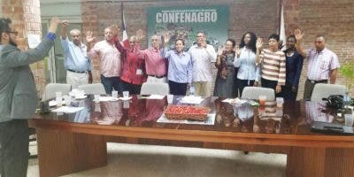 Productores de cereza exigen mayores controles en importación de pulpas de frutas