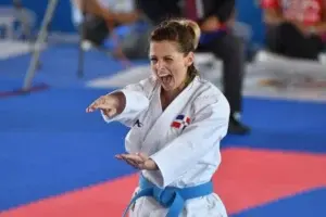 ¡Medalla 25 para RD! María Dimitrova conquista medalla de plata en Karate en Juegos Panamericanos