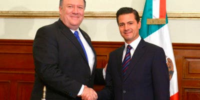 Pompeo se compromete con México a luchar contra corrupción y violencia