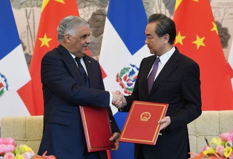 China se pone “de moda” en República Dominicana tras iniciar relaciones diplomáticas