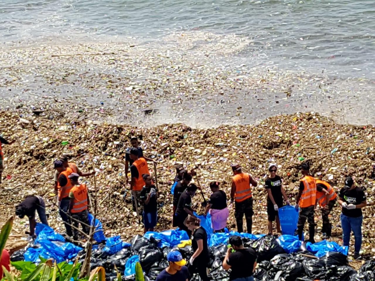 Unas 520 toneladas de desechos sólidos han sido retirados de Malecón, según Obras Públicas