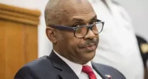 El primer ministro haitiano enfrenta pedidos de renuncia