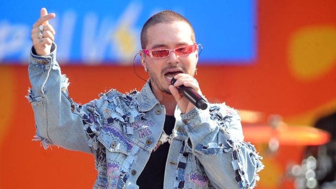 “Actitud de maleantes y narcos”: la dura crítica de J Balvin a los cantantes de reggaetón y trap que ensalzan la violencia