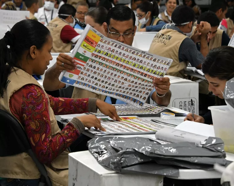 HONDURAS-ELECTION-AFTERMATH HONDURAS-ELECTION-AFTERMATH