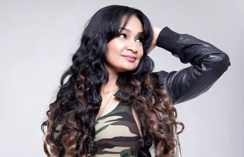 Liraldy promueve nueva canción