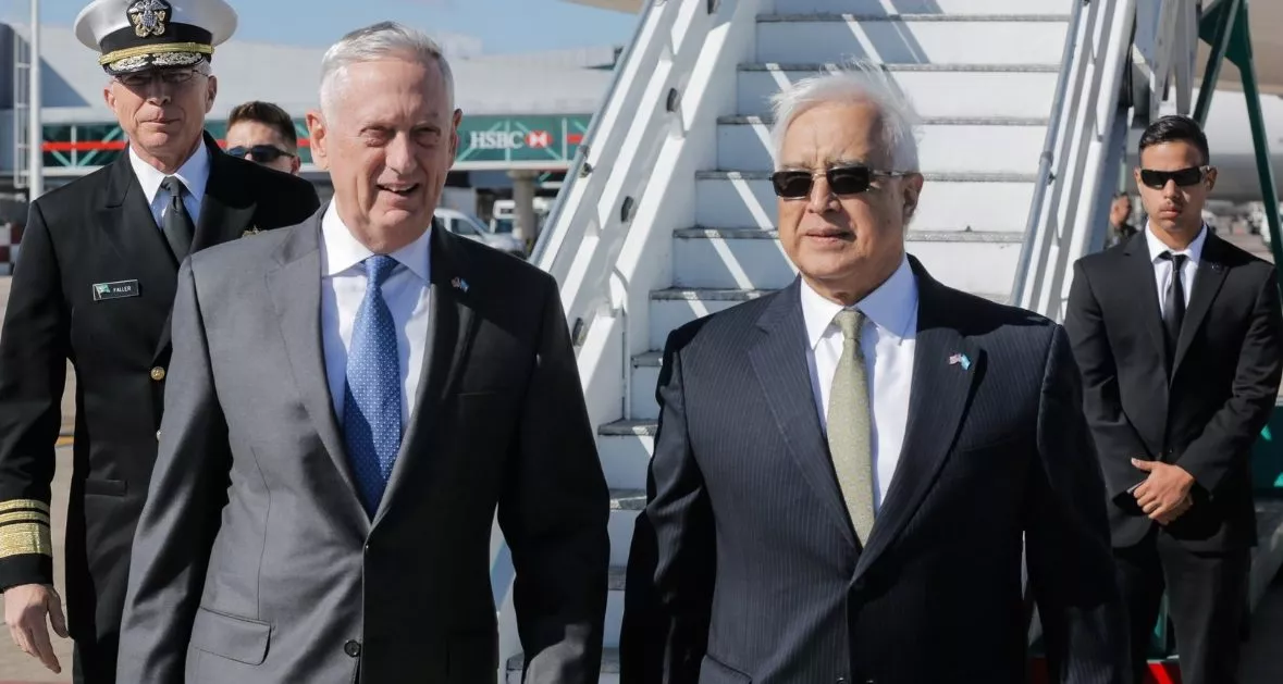 Mattis continúa su gira por Suramérica