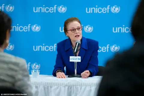Unicef pide protección para trabajadores de asistencia humanitaria y niños
