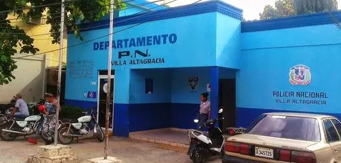 La Policía mata a tres presuntos asaltantes en Villa Altagracia