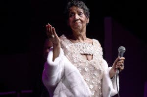 La cantante Aretha Franklin en estado muy grave, según medios