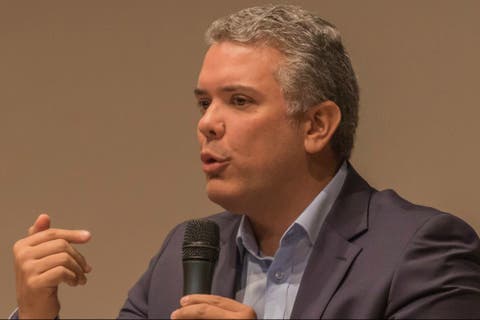 Gobierno colombiano dice que se meterá “a fondo” contra la corrupción