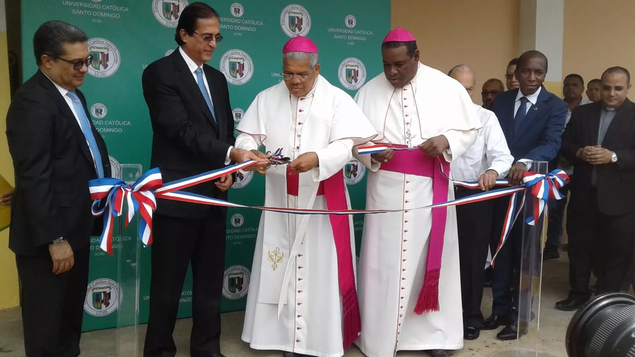 La UCSD inaugura edificio docente