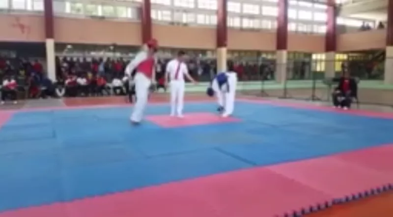 Joven fallece en pleno combate de taekwondo