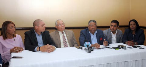 Partidos firman acuerdo para elegir bufetes directivos de las alcaldías