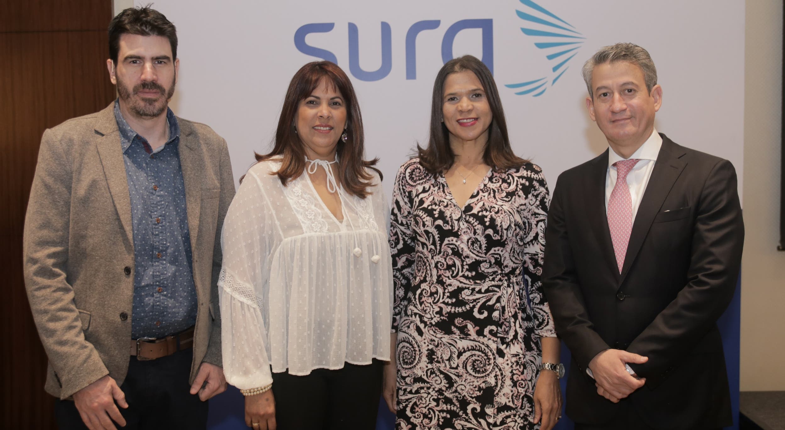 Seguros SURA ofrece una conferencia sobre tecnología