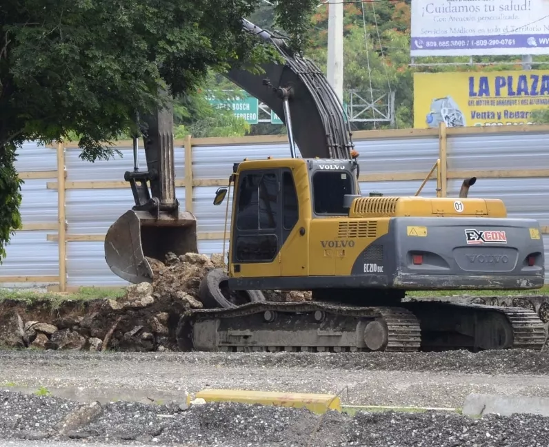 Regidores SDE ordenan frenar trabajos en el Parque del Este