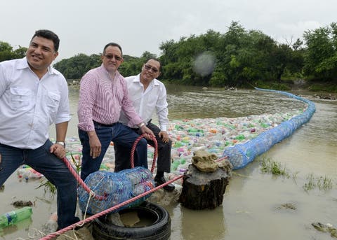 Retenedora de plástico en río Nigua mitigará contaminación