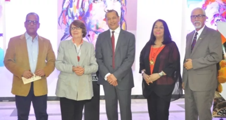 Leo Batista, Marianne de Tolentino, Isidoro de la Rosa, Rosa Tavárez y Oscar Holguín Veras.