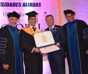 Iglobal celebra séptima graduación ordinaria