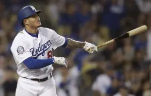 Manny Machado, el villano en medio de otra batalla