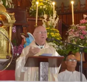 Cientos acuden al Santo Cerro para venerar a la Virgen de las Mercedes