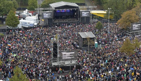Unas 65.000 personas asisten a un concierto contra el racismo en Chemnitz