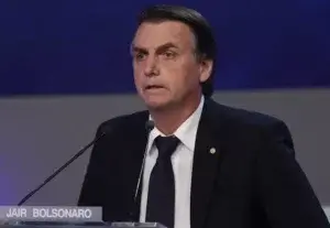 Bolsonaro presenta cuadro muy delicado de salud