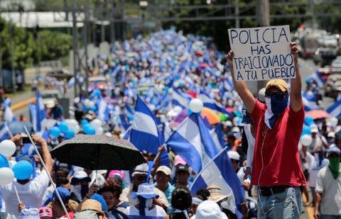 Marchas masivas a favor y contra Ortega
