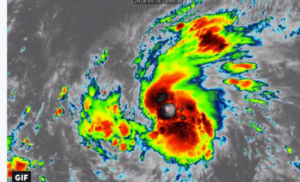 Kirk vuelve a ser tormenta tropical rumbo a Barbados