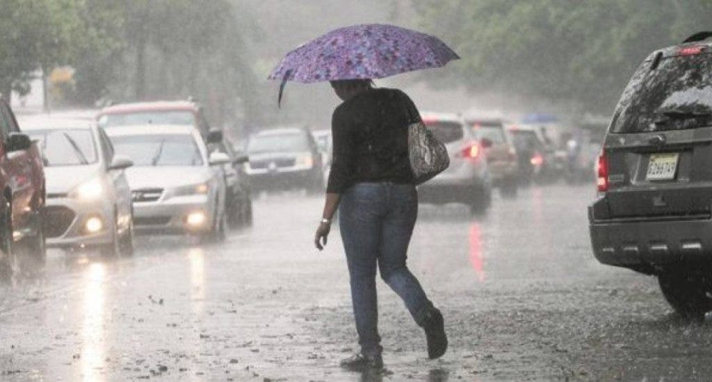 Onamet: Aguaceros moderados a fuertes y tormentas eléctricas para esta tarde