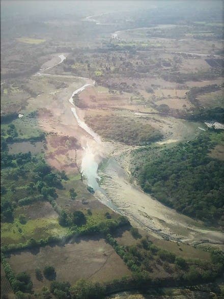 Advierten río Bajabonico está a punto de extinguirse por abusiva extracción de materiales, tala de árboles y sequía