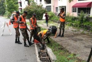 Obras Públicas interviene calles y avenidas en las 32 provincias del país