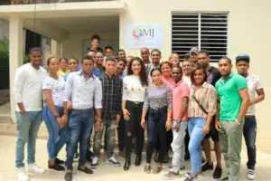 Ministra de la Juventud supervisa casas pensión de estudiantes universitarios remodeladas