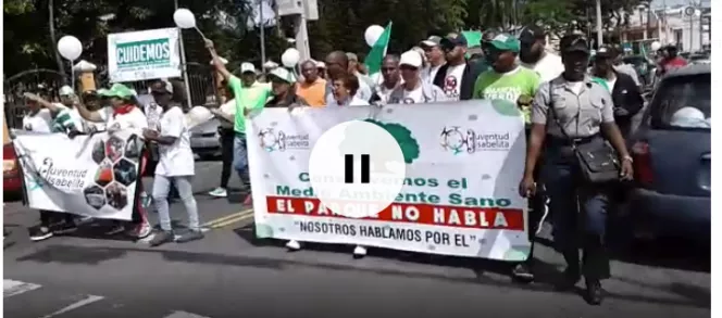 Marchan en rechazo a construcción de la terminal de autobuses en el Parque del Este