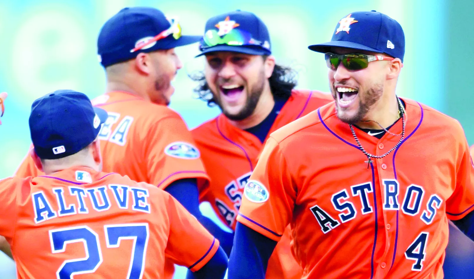 Astros barren a los Indios y van a Serie de Campeonato de la Liga Americana