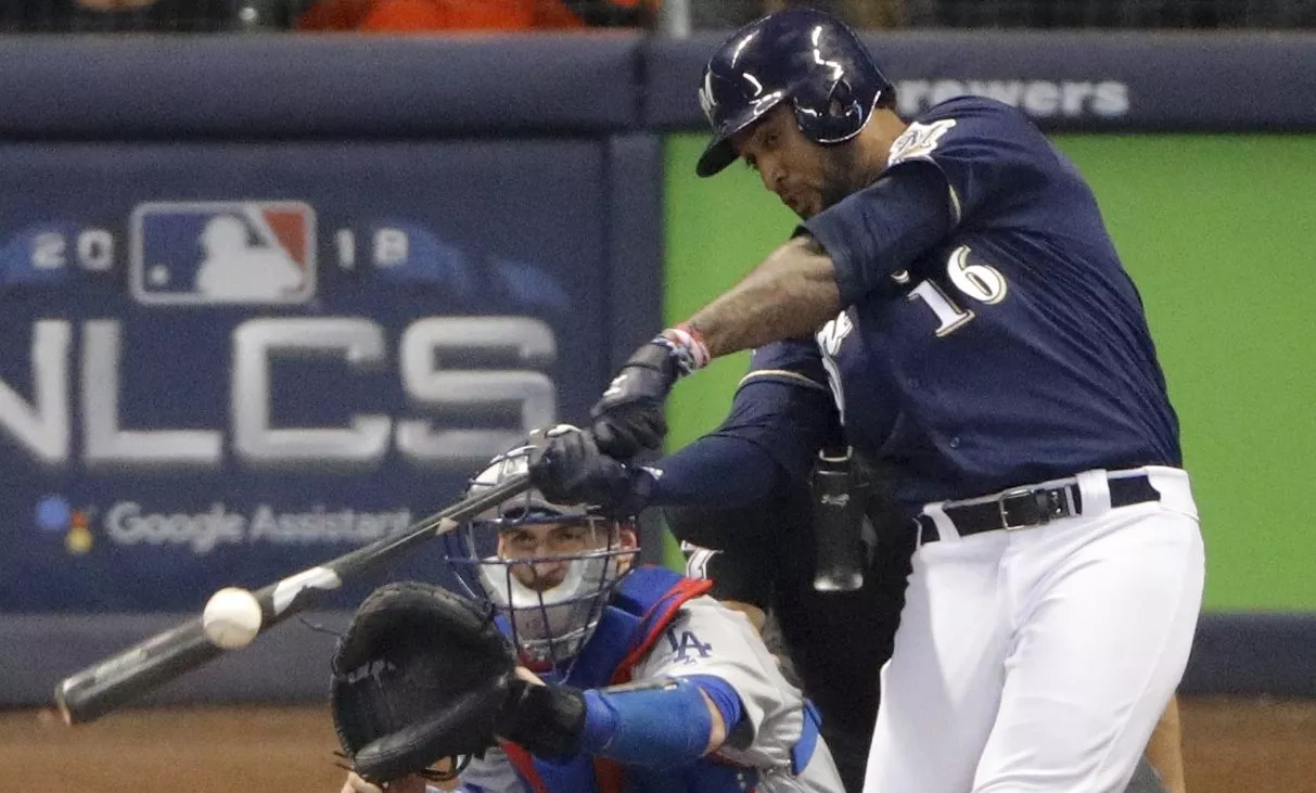 Domingo Santana brilla como emergente en los Cerveceros