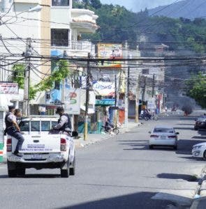 Policía patrulló principales  sectores de San Francisco.