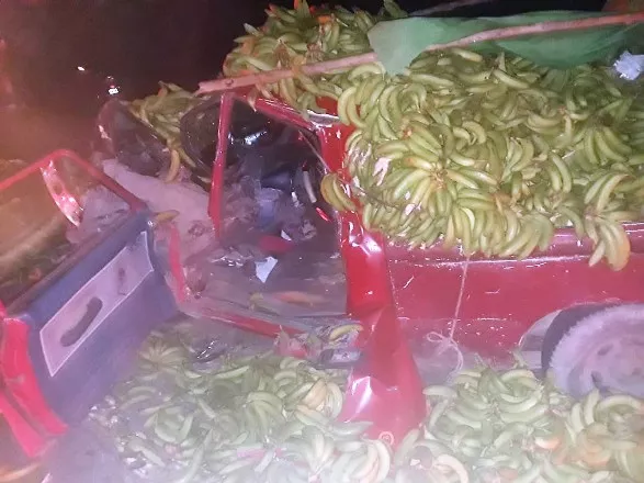 accidente-en-maltrecha-carretera-puerto-plata-navarrete-deja-dos-hombres-heridos-de-gravedad