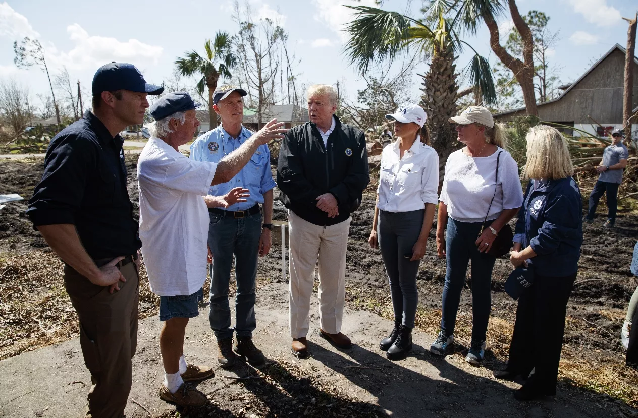 Donald Trump, Melania Trump, Brock Long, Rick Scott, Kirstjen Nielsen