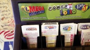 Premio mayor de Powerball cae en Iowa y Nueva York