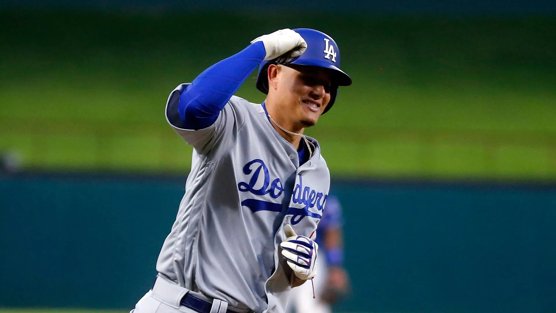 Machado y Grandal pegan jonrón y Dodgers a un triunfo de Serie de Campeonato