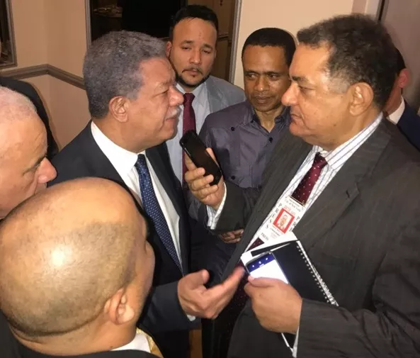 durante-su-estadia-en-ny-leonel-abordo-temas-exclusivos