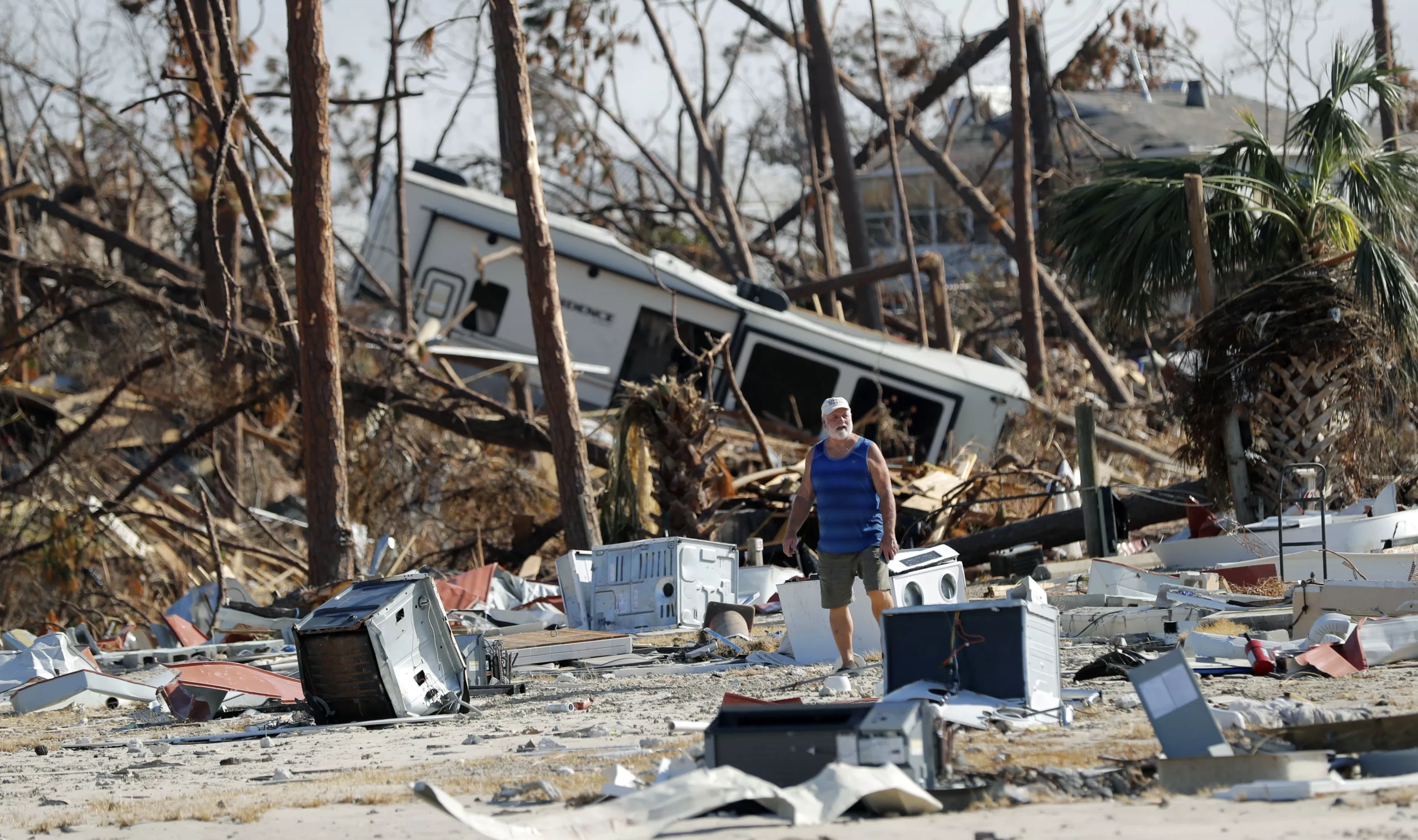 Llega a 34 la cifra de muertes por Michael en Estados Unidos